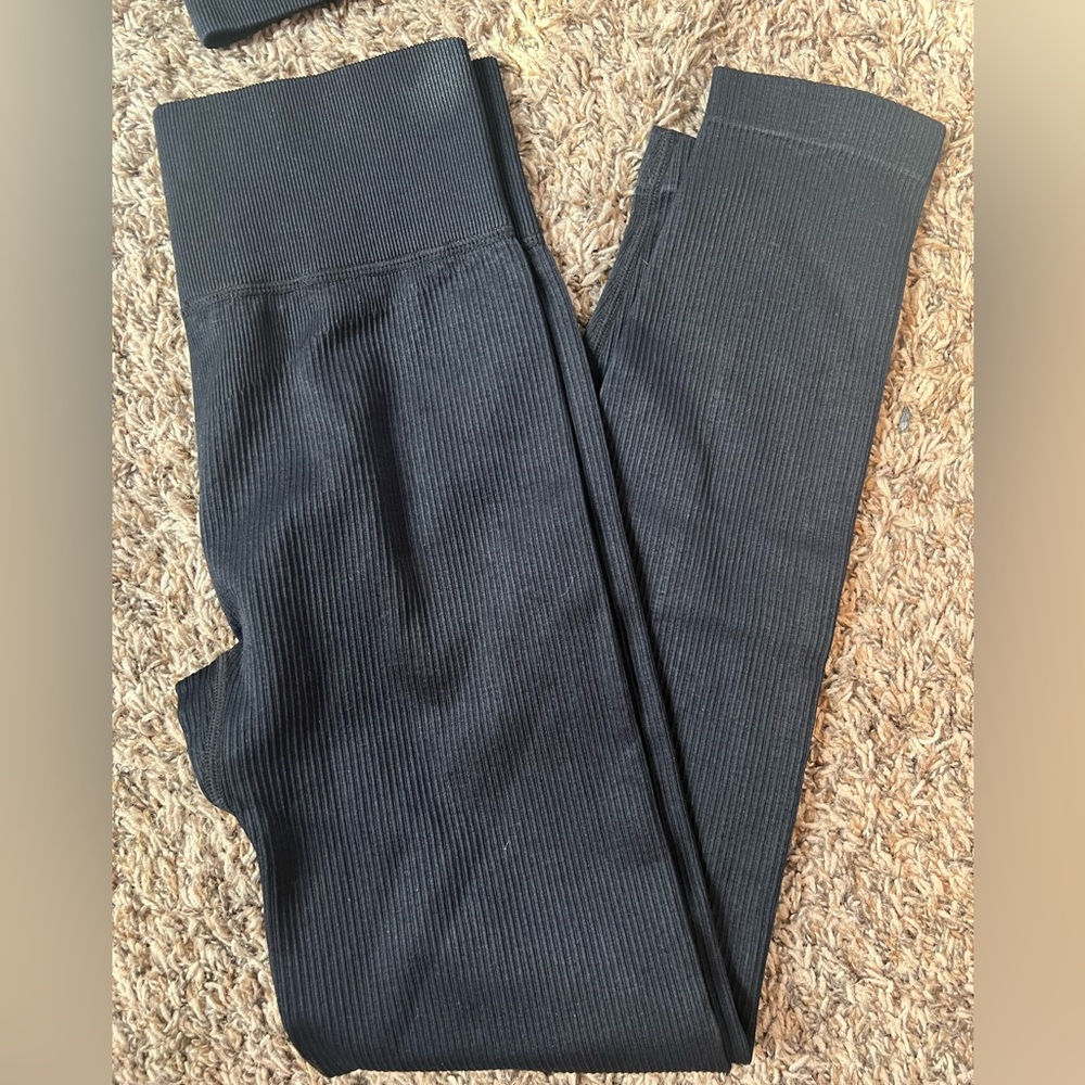 women’s viral OQQ slimming workout set ribbed black size medium NEW IN package - Picture 3 of 4